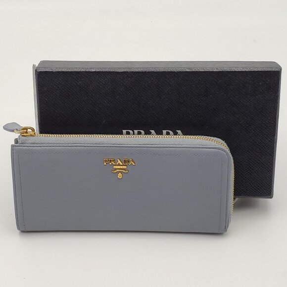 Prada Leather Zippy Wallet 135-102025 - Picture 1 of 13